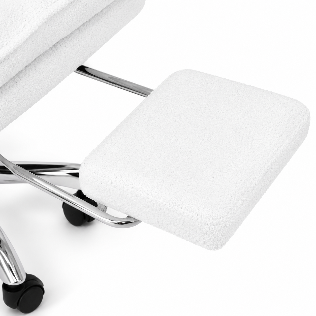 Playmax Studio Cloud Gaming Chair Cross leg Teddy White