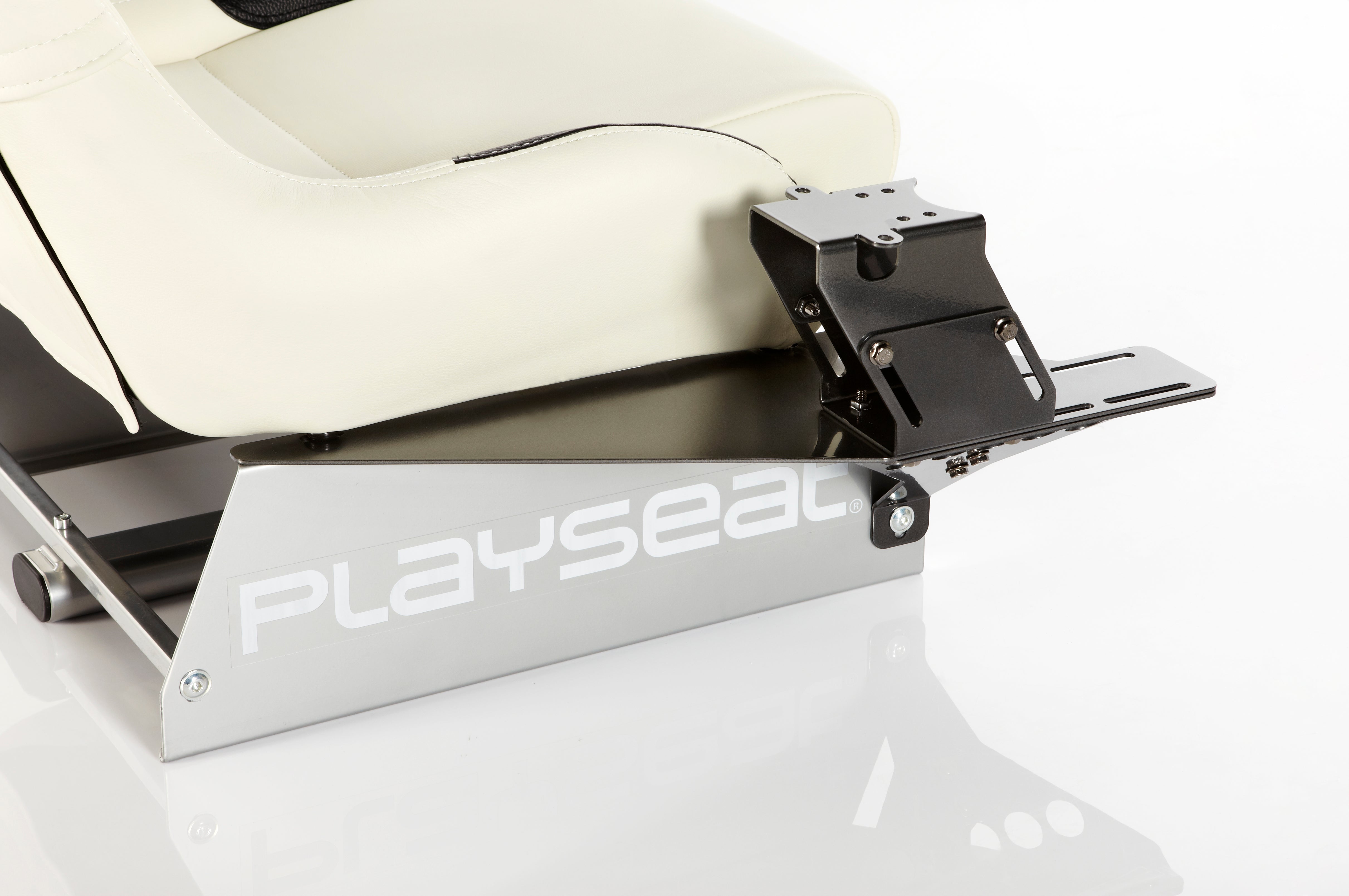 PlayseatÂ® Gearshift Holder PRO